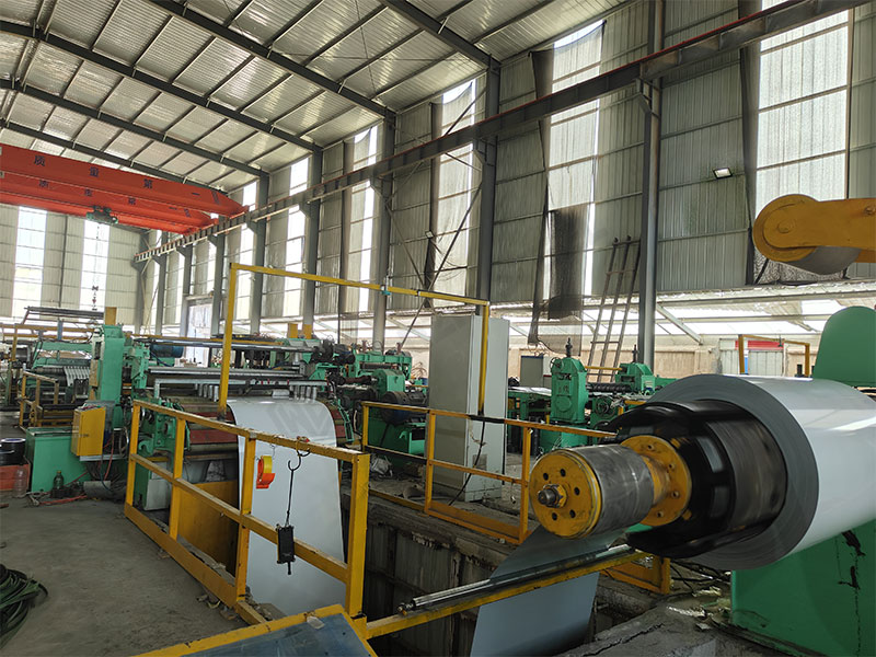 400 tons of Prepainted Galvanized Steel - Production