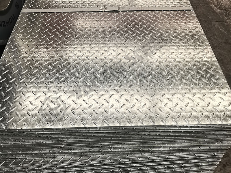 Galvanized Diamond Plates