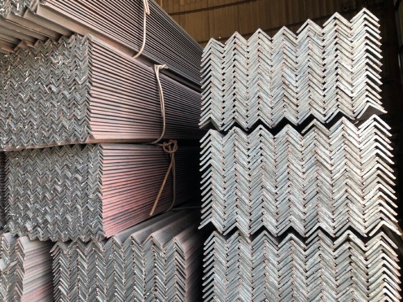 Galvanized Steel Angle GI Angle