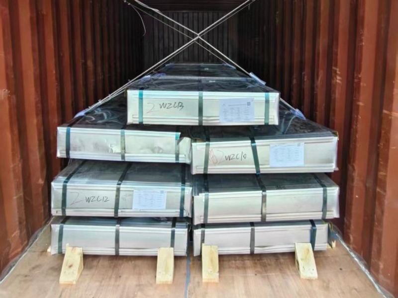 128 Tons of PPGI Corrugated Sheets Shipped to Mozambique