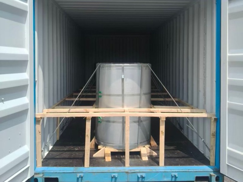 180 Tons of Galvanized Steel Coils Shipped to Oman
