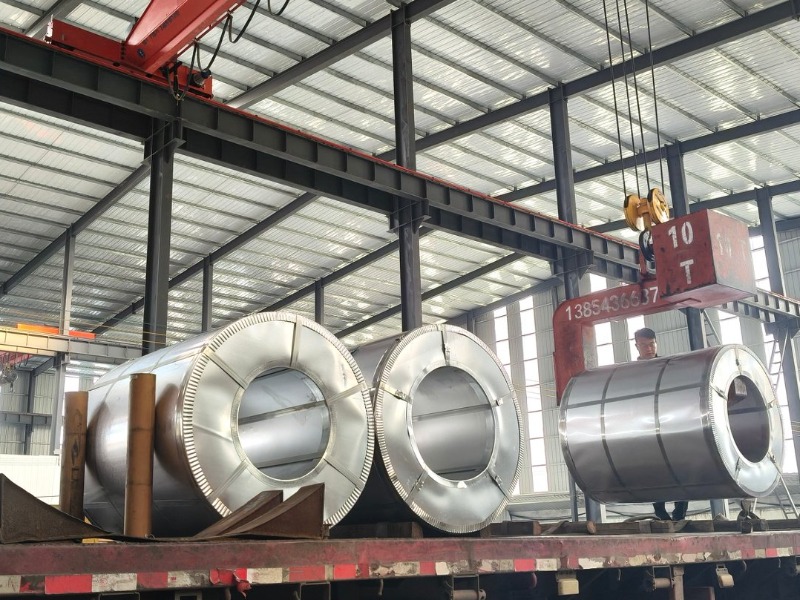 GI Galvanized Steel Coils and Strips Transportation - Wanzhi Steel Factory