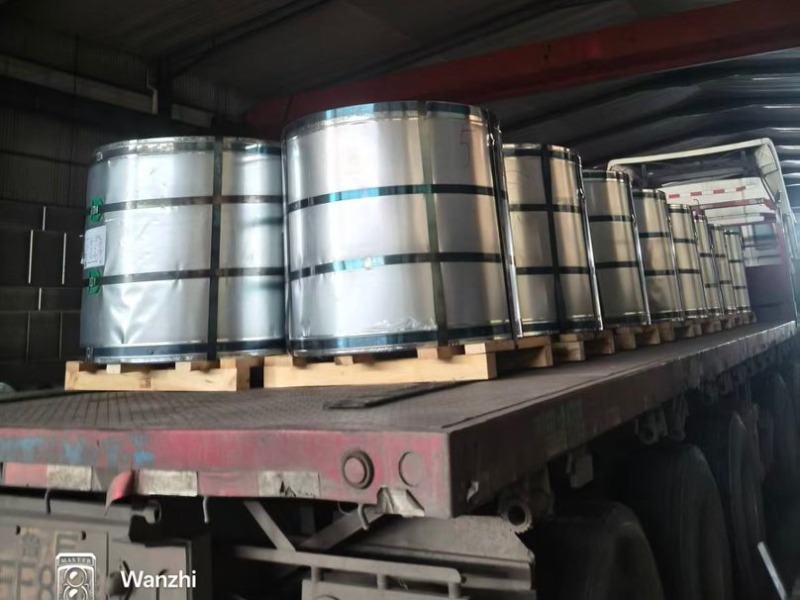 Pre-painted Galvanized PPGI Coils Transportation - Wanzhi Steel Factory