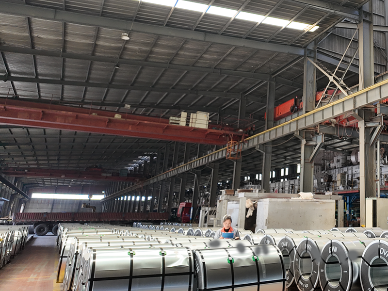 Color Coated PPGI Coil in Stock at Wanzhi Steel Factory